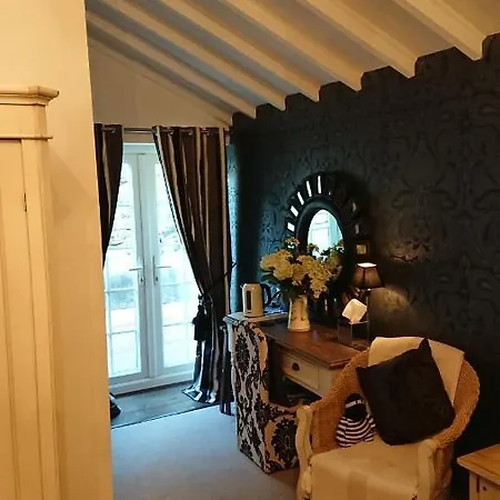 Teardrop * 纳尔斯伯勒