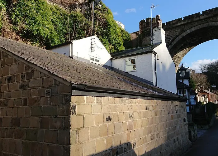 Teardrop Guest house *