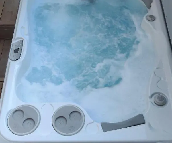 Teardrop Guest house Knaresborough