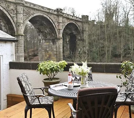 招待所 Teardrop *